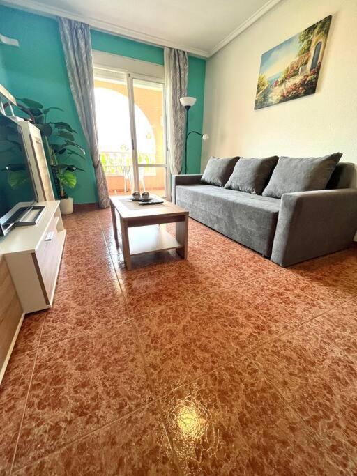 Casa Di Mateo With Garden View And Swimming Pool Leilighet Torrevieja Eksteriør bilde